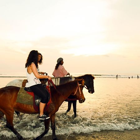 Club Bali Family Suites @ Legian Beach Ngoại thất bức ảnh